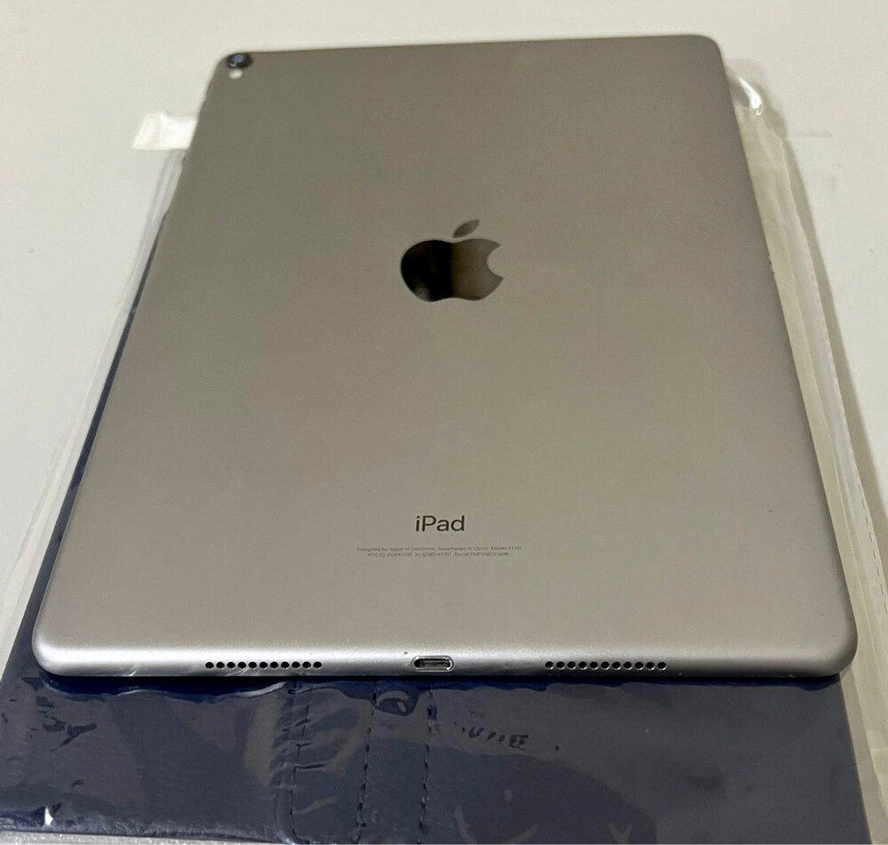 iPad Pro.10.5 inch  - 6