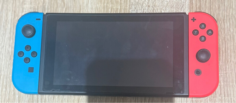 Switch semi new - 1