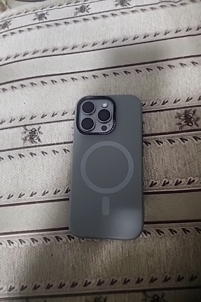 iphone 16 pro - 2