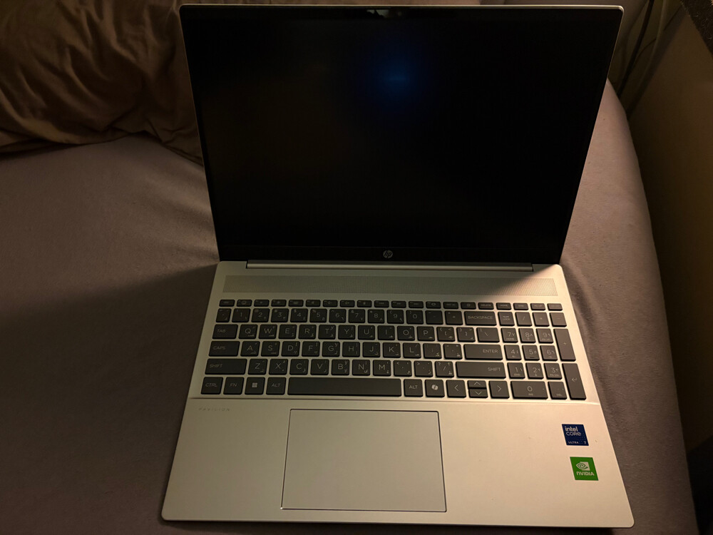 HP Pavilion Laptop - 2