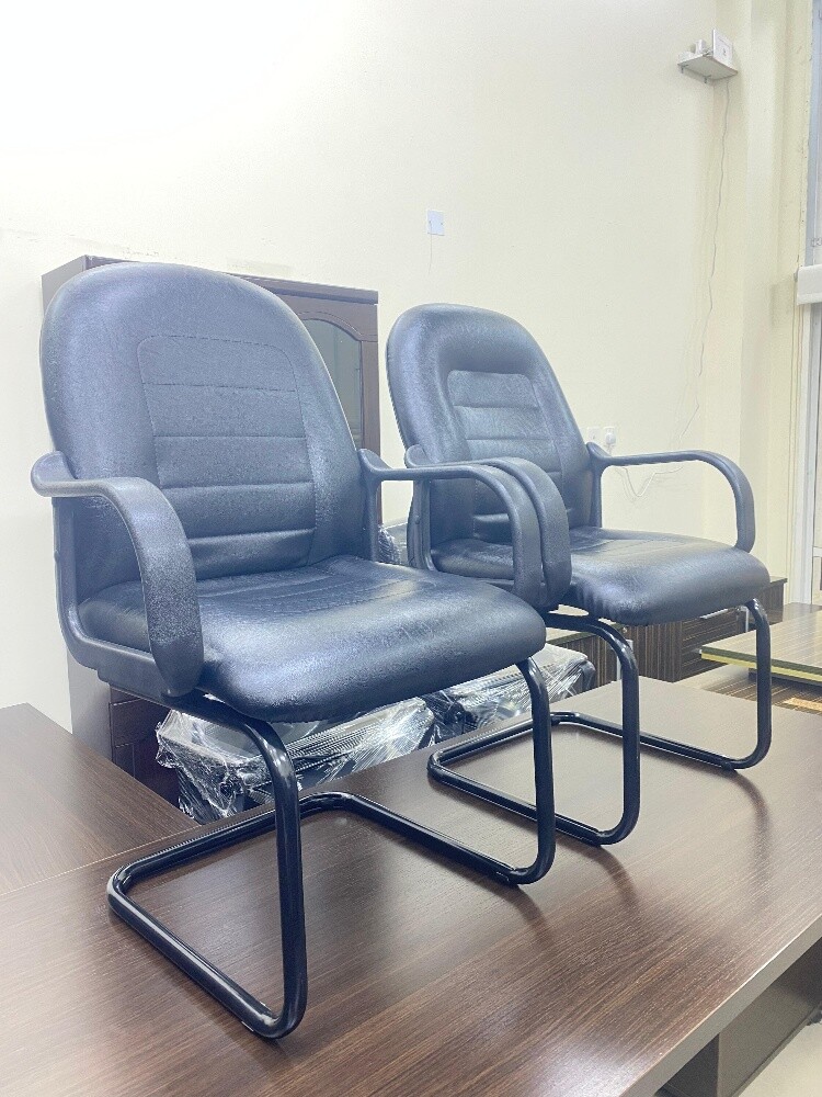 Use office furniture buy and sale - 12