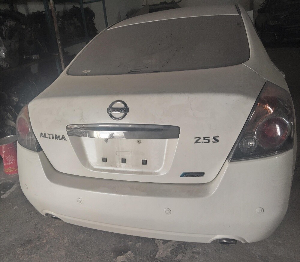 Altima 2012 everything available - 3