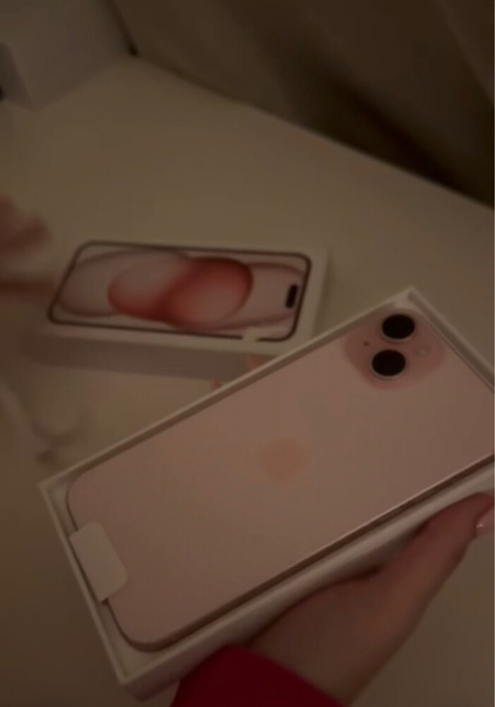 ايفون ١٥ بلس - 1