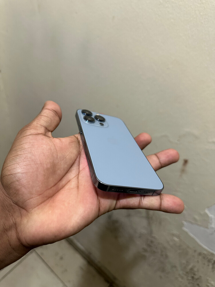 iPhone 13 Pro (128gb) - 3