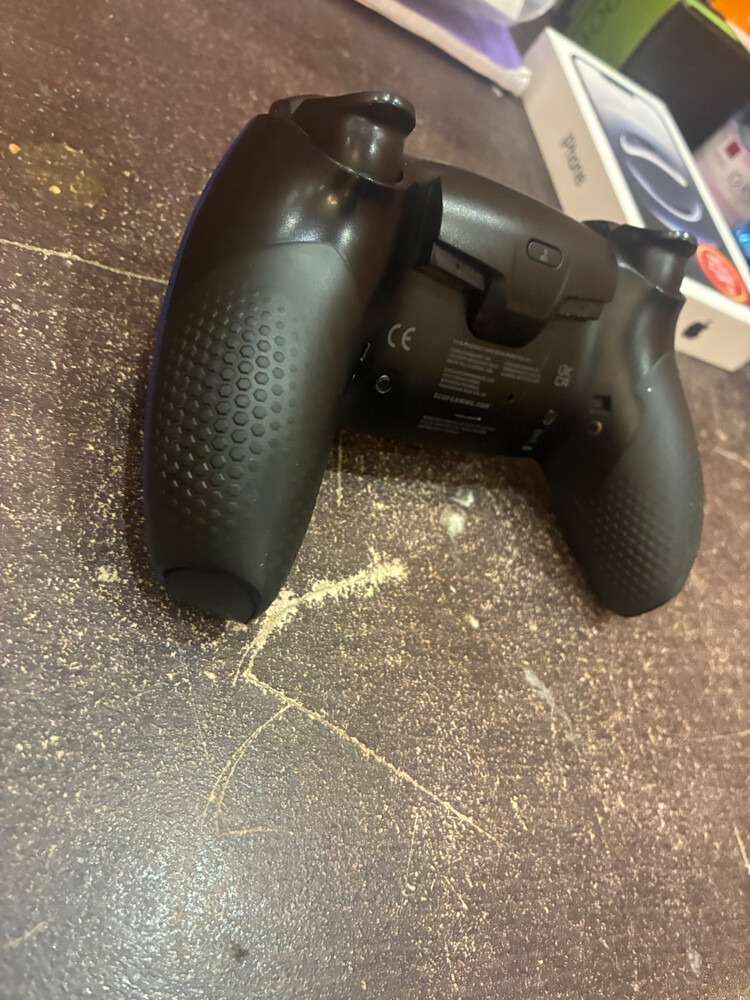 scuff controller - 7