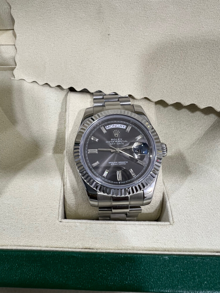 Rolex - 1