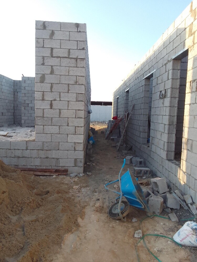 بناء المجالس والملاحق - 4