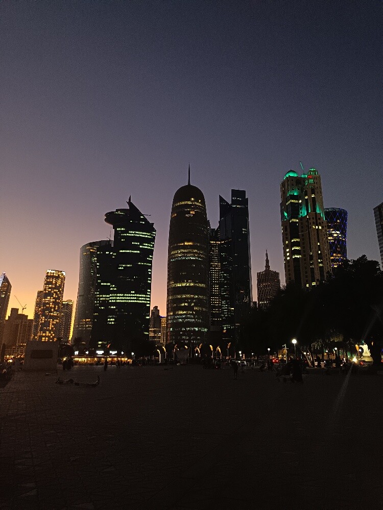 معلمة جميع المواد - 1