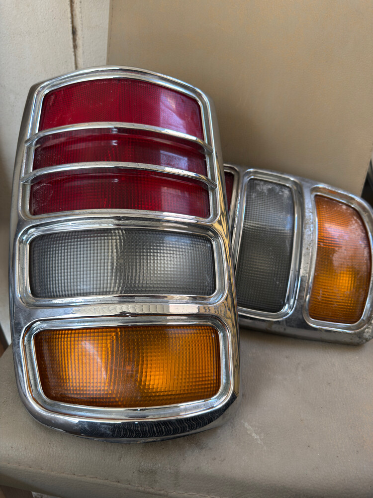 old gmc back lights - 1