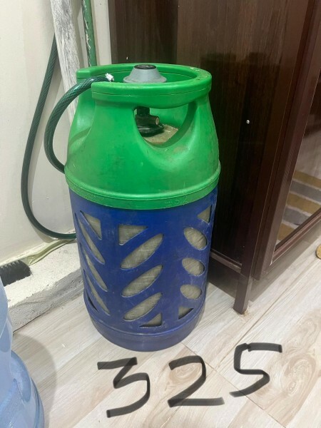 GAS CYLINDER WITH REGULATOR & PIP - 1