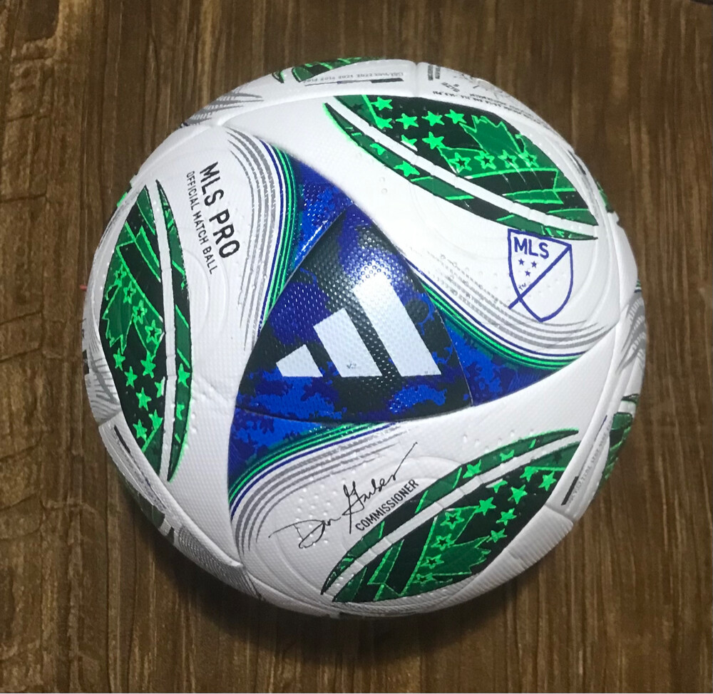 Adidas and Nike footballs  - 6