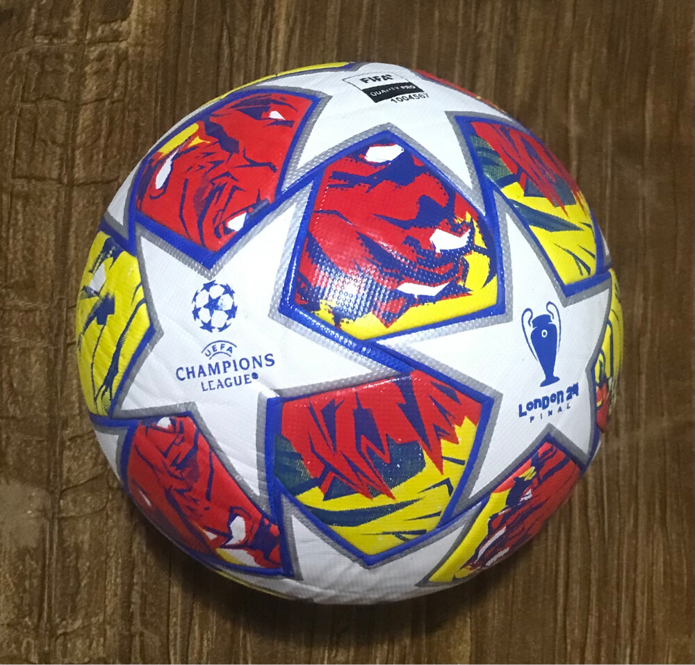 Adidas and Nike footballs  - 4
