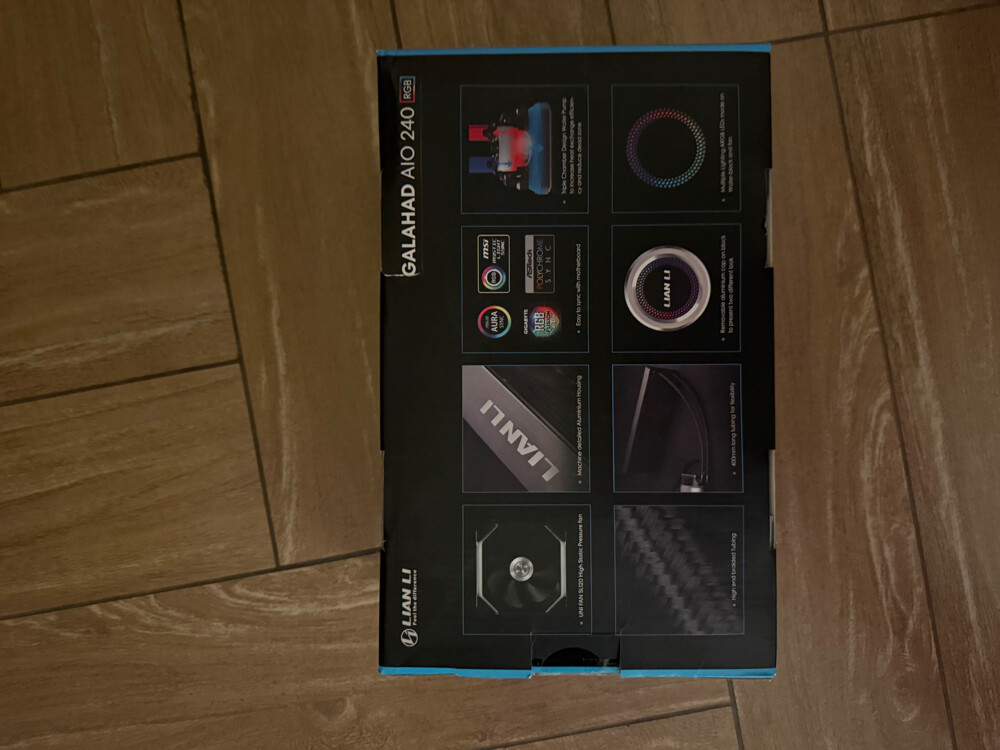 Lian Li Galahad AIO 240 - 1