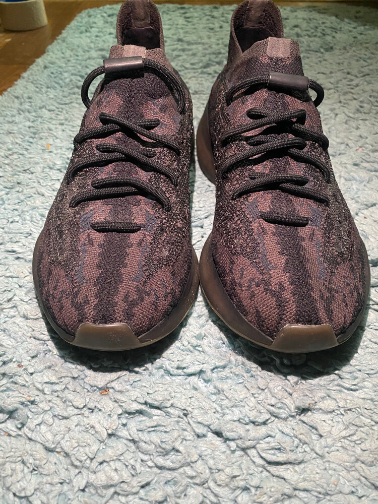 Adidas Yeezy Boost 380 "Onyx". - 1