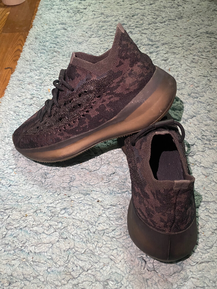 Adidas Yeezy Boost 380 "Onyx". - 4