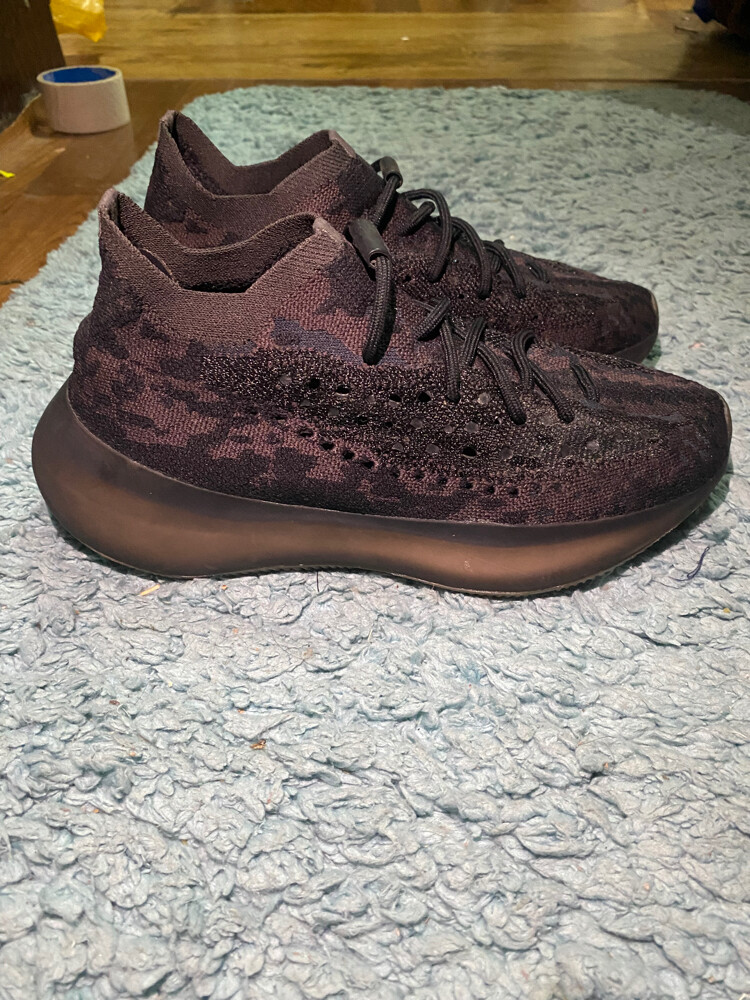 Adidas Yeezy Boost 380 "Onyx". - 3