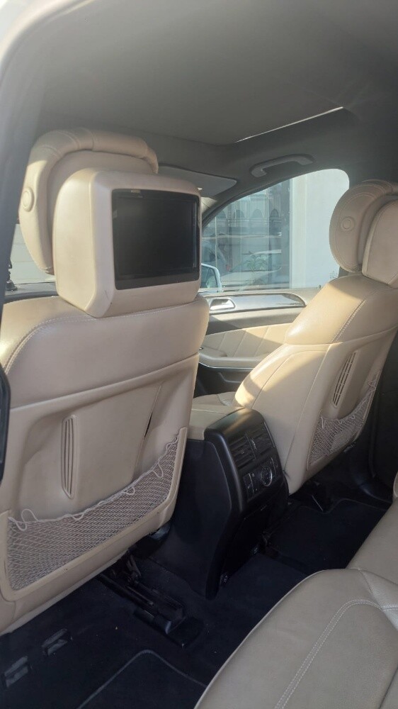 2014 Mercedes GL500 - 7