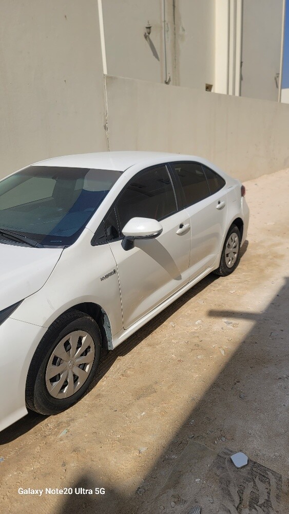 Toyota Corolla hybrid - 2