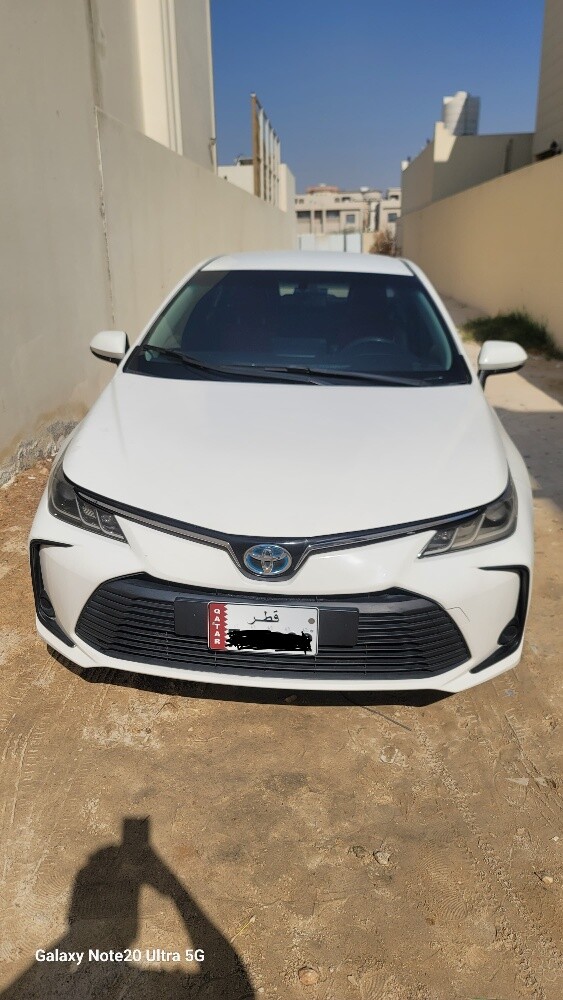 Toyota Corolla hybrid - 1
