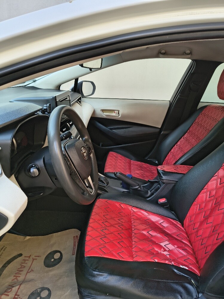 Toyota Corolla hybrid - 4