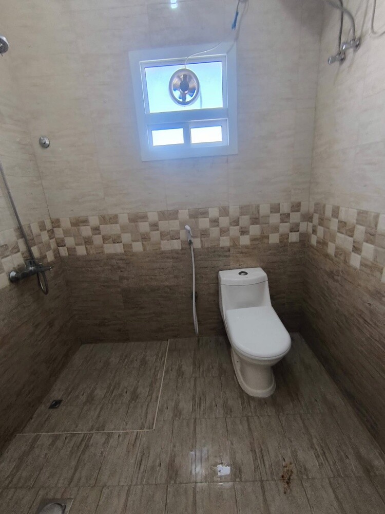 Room for rent - 7