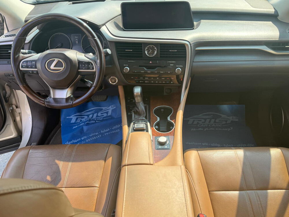 2016Lexus RX350 — photo 7 for sale in Qatar