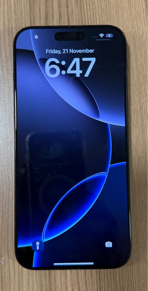 iPhone 16 Pro Max 256 GB - 1