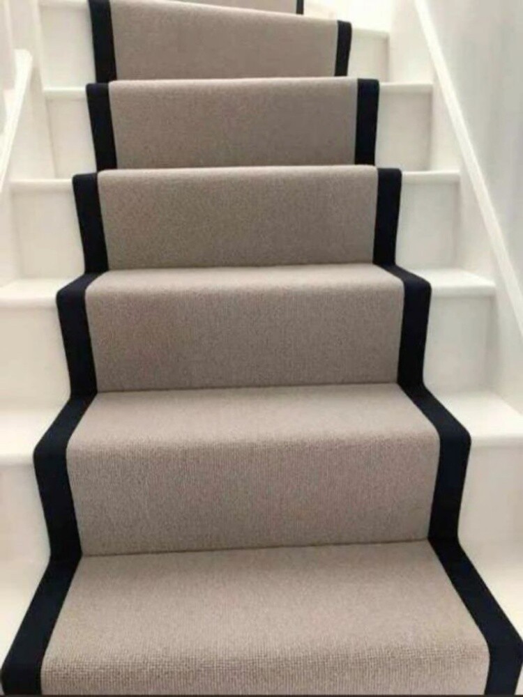 Carpet flooring. - 1
