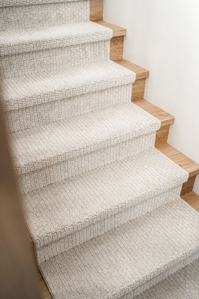 Carpet flooring. - 3