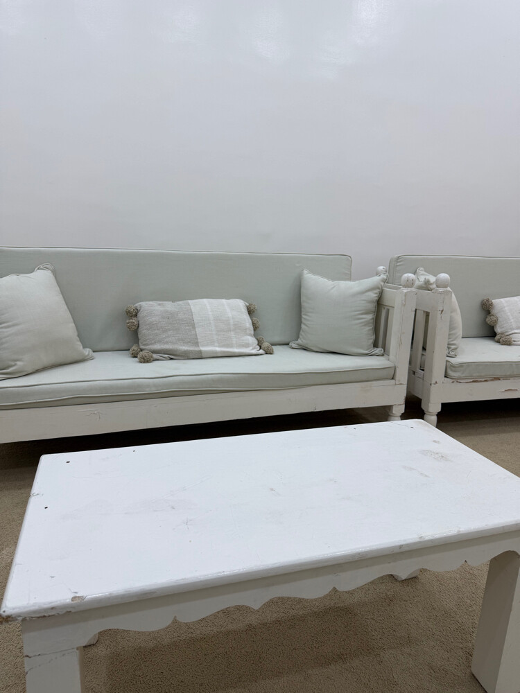 New and sturdy outdoor chairs - 2