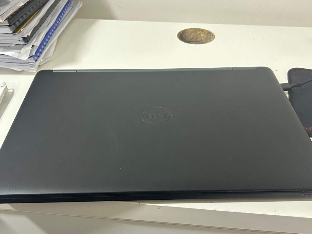 Dell laptop core i5 - 2