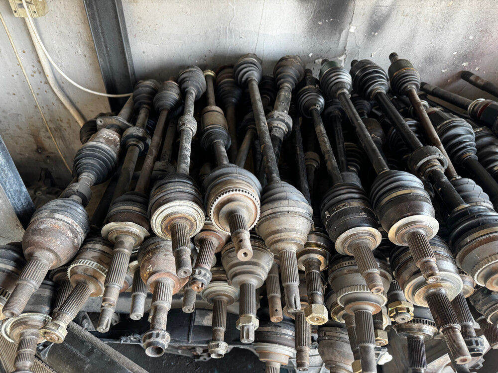 Toyota Corolla 2000 to 2020 Axels - 1