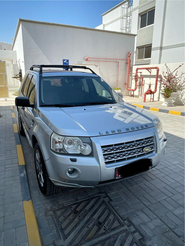Land Rover LR2 HSE - 3