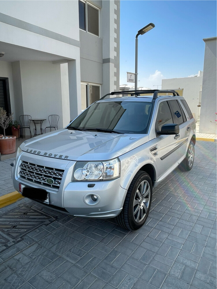 Land Rover LR2 HSE - 9