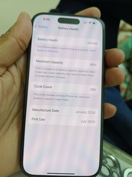 I phone 15 pro with cable - 3