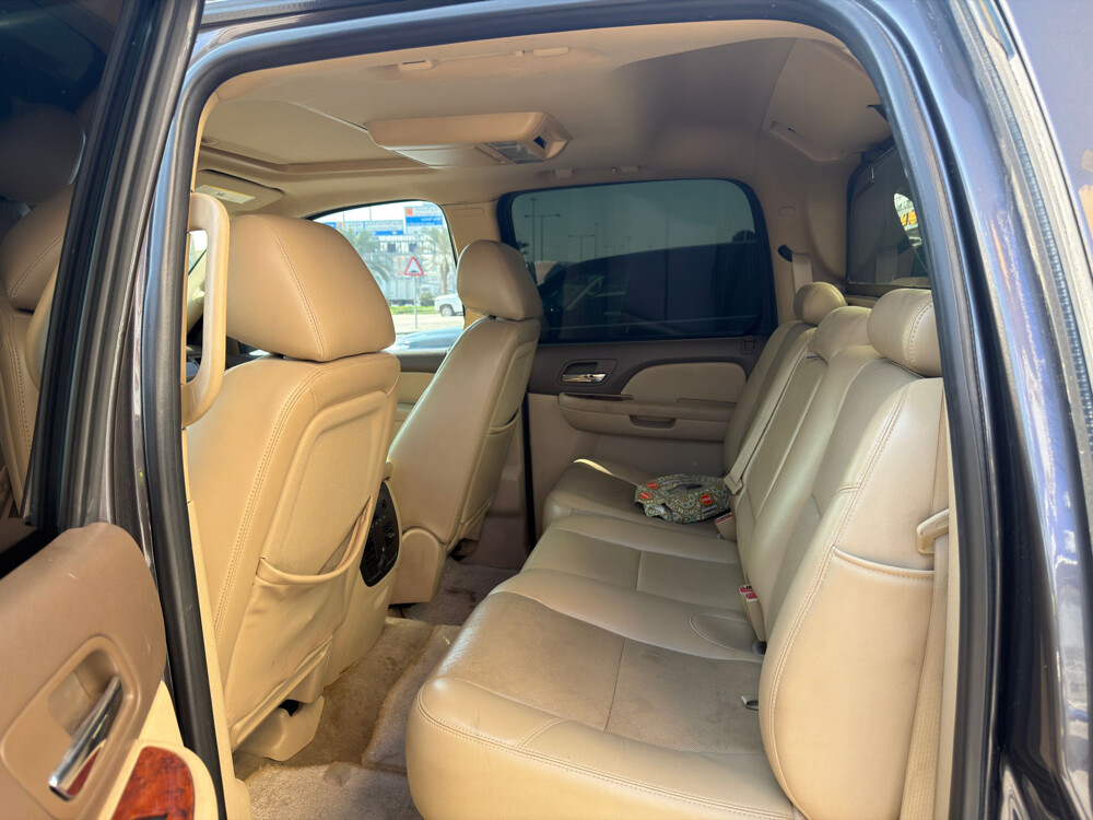 Chevrolet Avalanche LTZ 2011 — photo 6 for sale in Qatar