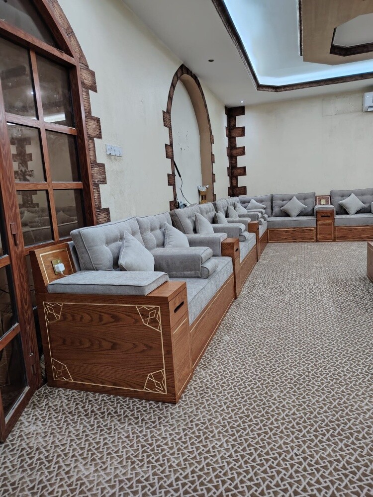 brand new majlis FOR sale 1 meter - 6