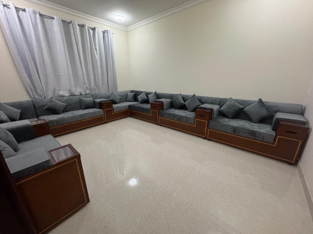 brand new majlis FOR sale 1 meter - 2