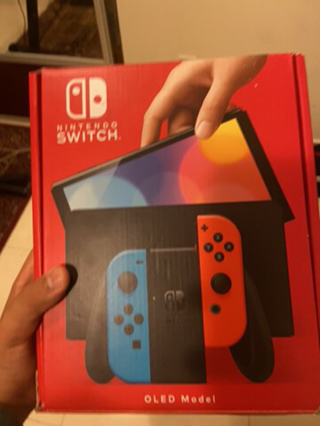 Nintendo switch oled  - 4