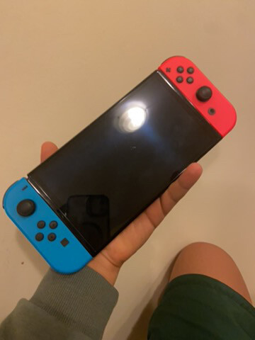Nintendo switch oled  - 1