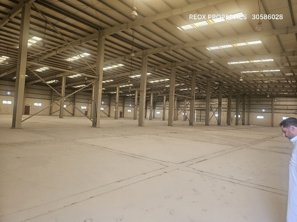 Big store in barkathul awamir - 4