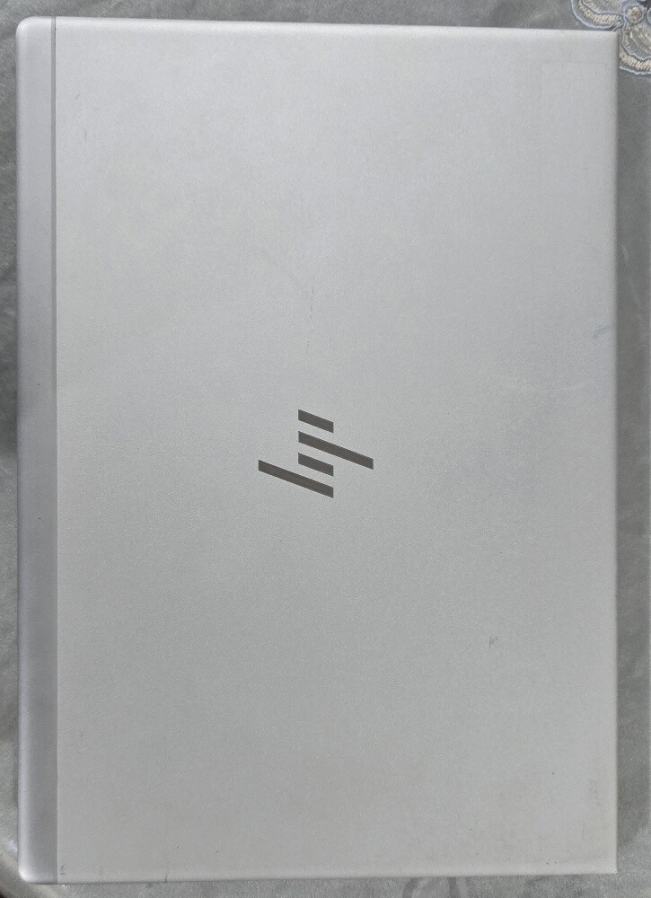 hp i5 Generation 10 - 3