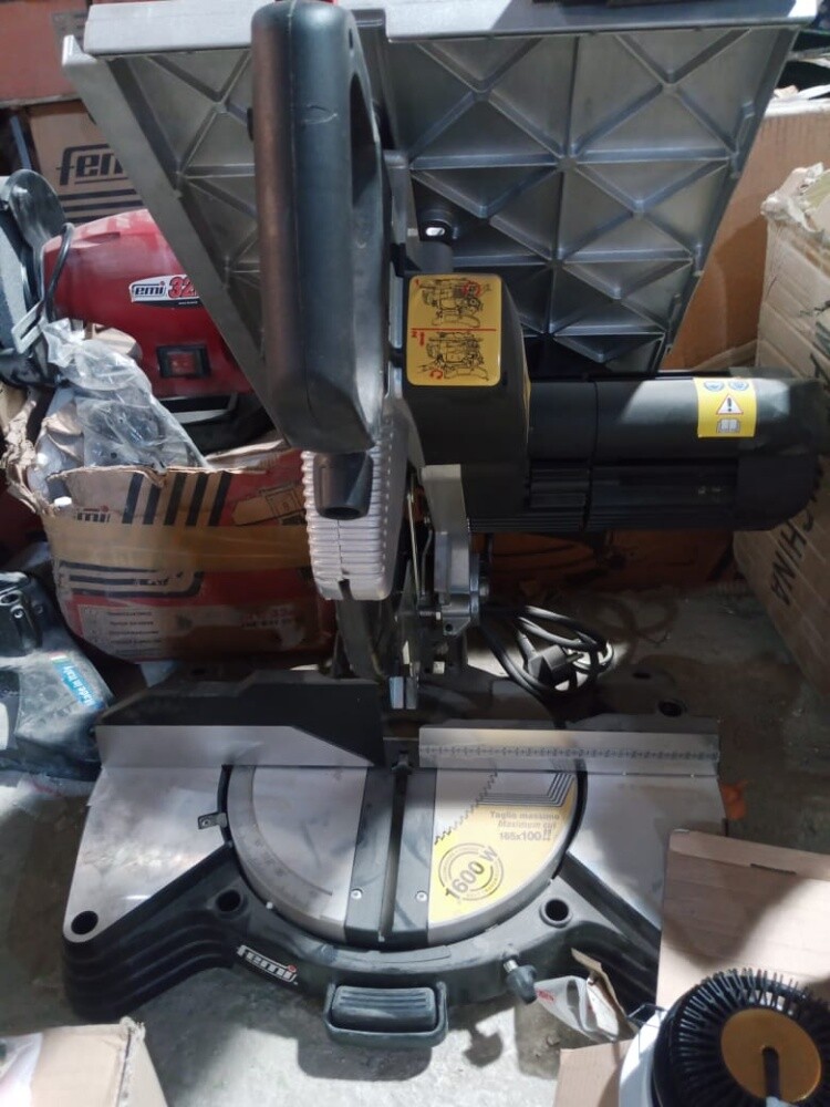 Femi wood cutting machine - 4