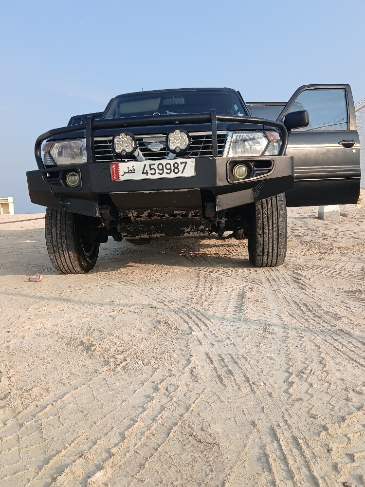 نيسان سفاري - 1