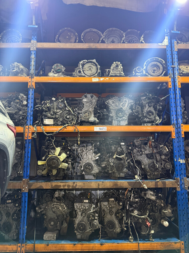 All engines for American cars. - 2