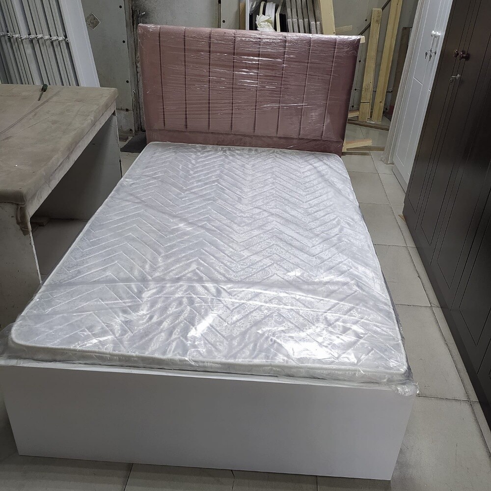 single and double bed( brand new) - 10