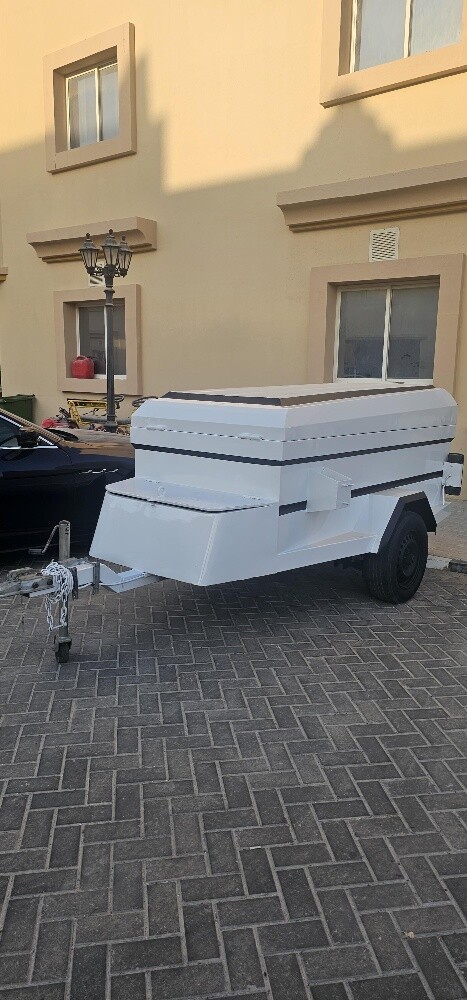 عربة مغلقة - 1
