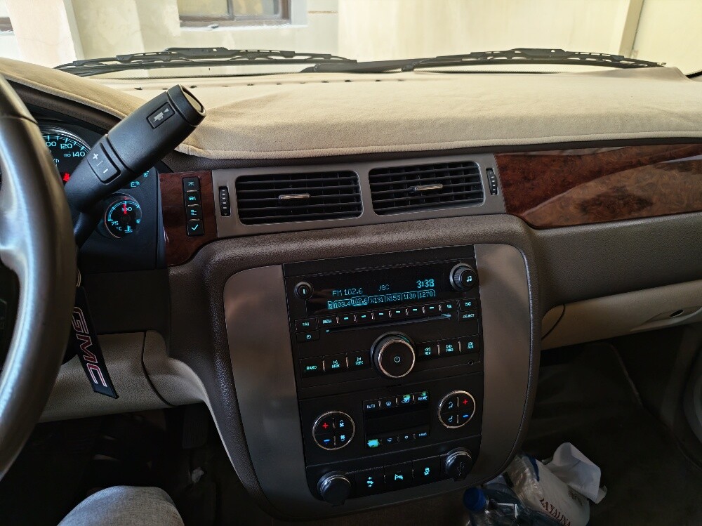 GMC YUKON XL - 10