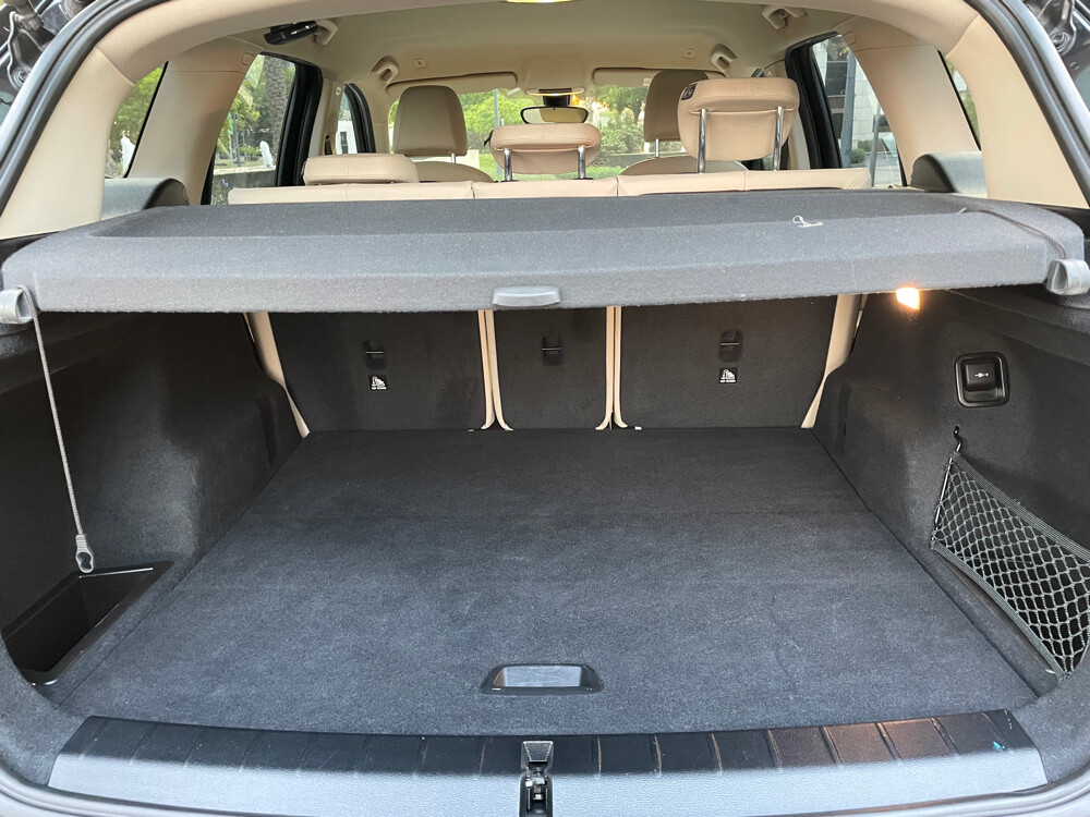 BMW X1 2020 20i — photo 17 for sale in Qatar