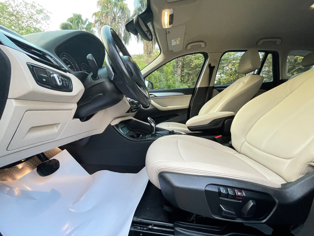 BMW X1 2020 20i — photo 15 for sale in Qatar